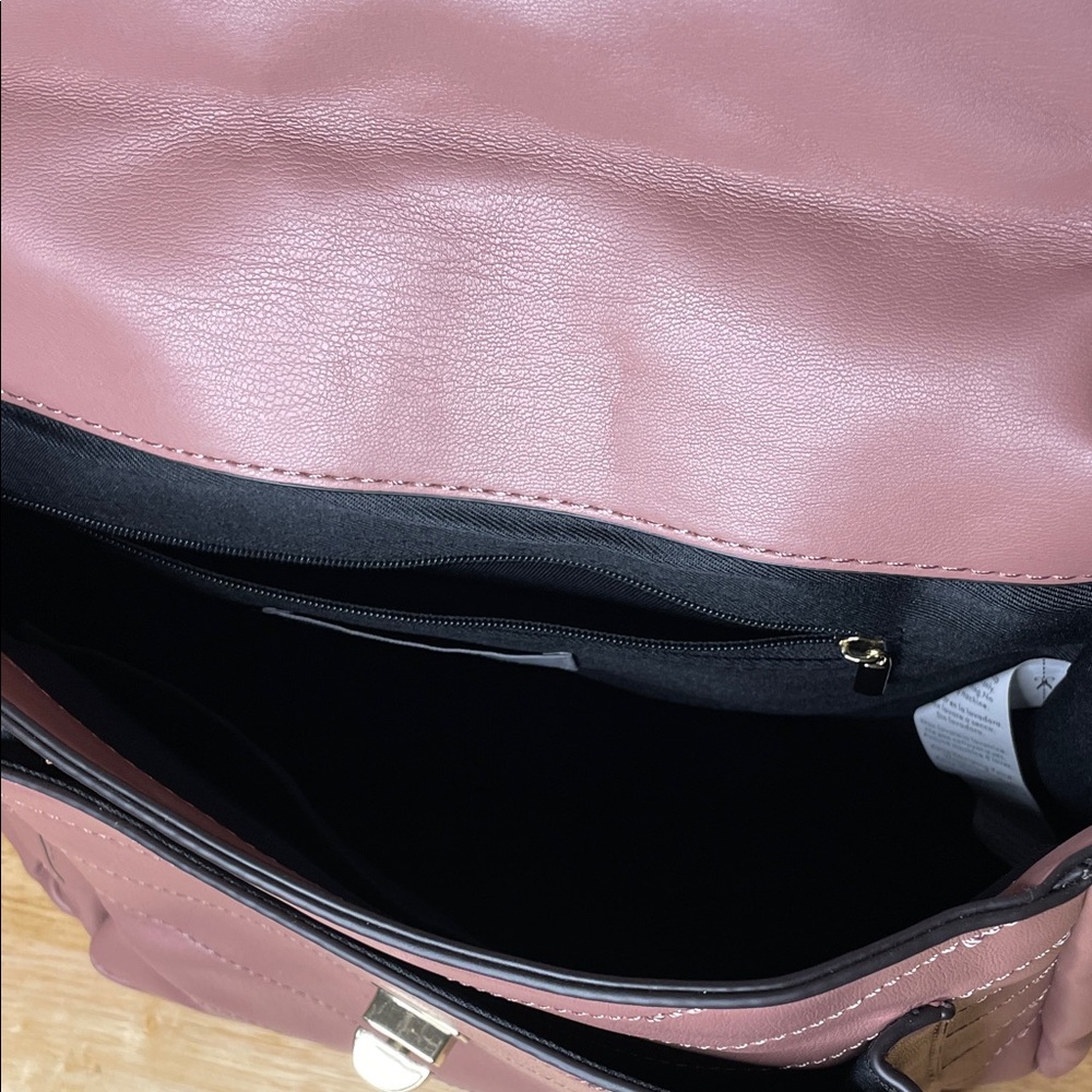 JustFab Blush Quilted Shoulder Bag with Gold Chain - Picture 5 of 12